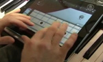 Музыку на IPad исполняет эстонская группа